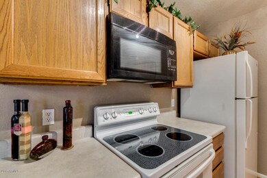 Kitchen (2)
