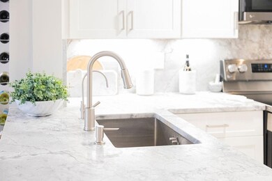 26 Avenue at Port Imperial unit B37, West New York, NJ 07093 - photo 5