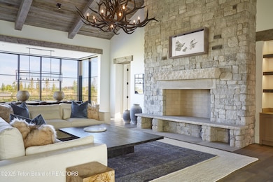 1001 Wren Ct, Driggs, ID 83422 - photo 5