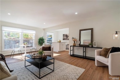 538 Linwood Ave unit 8, Buffalo, NY 14209 - photo 3