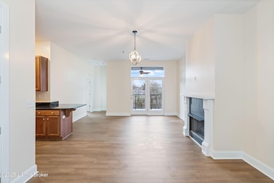 2011 Frankfort Ave 312-18