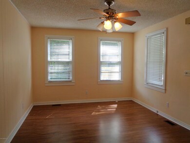 4619 Wheeler Ave, Jacksonville, FL 32210 - photo 5