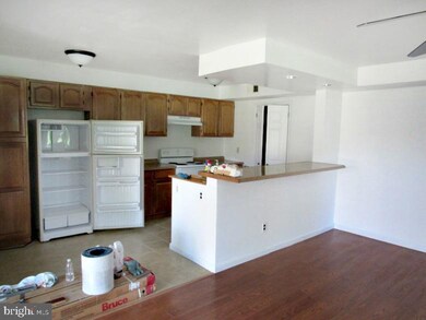 717 Hamilton Rd, East Greenville, PA 18041 - photo 6