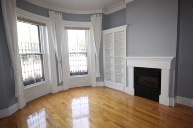 796 Tremont St unit 1, Boston, MA 02118 - photo 2