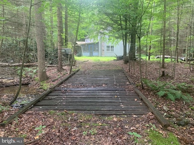 215 Forest Rd, Shippensburg, PA 17257 - photo 3