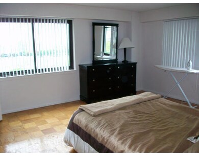 1 Emerson Place unit 1, Boston, MA 02114 - photo 3