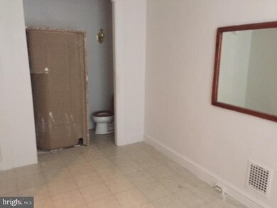 114 S Haven St, Baltimore, MD 21224 - photo 2
