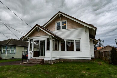 2520 6th St Tillamook OR-34
