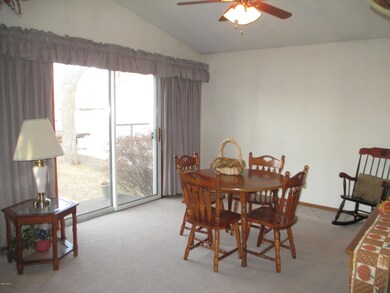 Dining Room/Patio