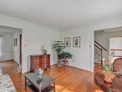 The floorplan allows for easy flow throughout the first floor