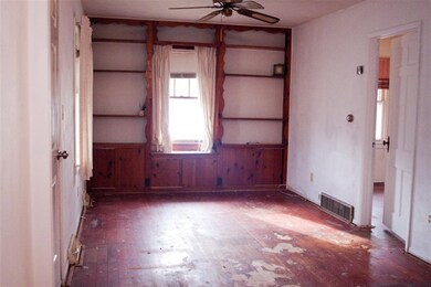 2144 W High St, Davenport, IA 52804 - photo 6