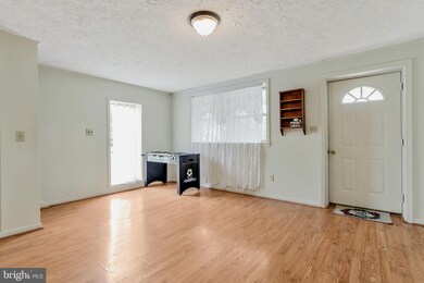 219 Meadowlark Ln, Shepherdstown, WV 25443 - photo 3