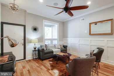 2348 Reed St, Philadelphia, PA 19146 - photo 6