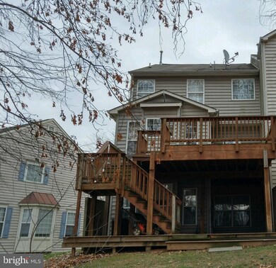 13022 Woodcutter Cir, Germantown, MD 20876 - photo 2