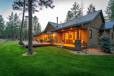 69255 CROOKED HORSESHOE RD, SISTERS, OR