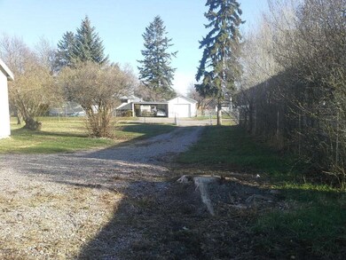 1205 4th Ave 053