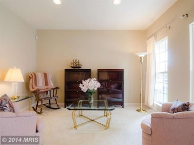 409 E Skyline Dr, Purcellville, VA 20132 - photo 2