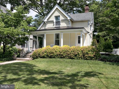 27 W Walnut Ave, Merchantville, NJ 08109 - photo 2