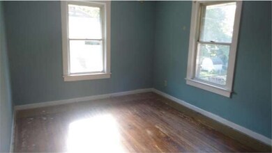 519 Beacon St, Camden, NJ 08105 - photo 4