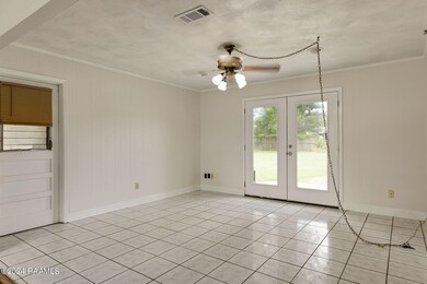 6-web-or-mls-133 Lucas Cir-6