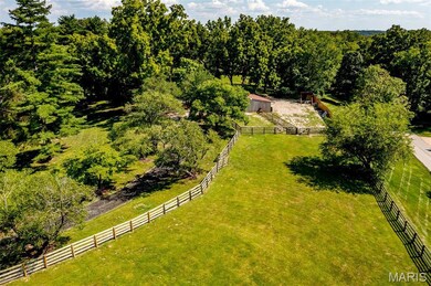 1577 Kehrs Mill Rd, Chesterfield, MO 63005 - photo 4