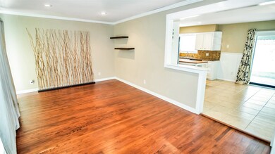 5426 Viking Dr, Houston, TX 77092 - photo 7