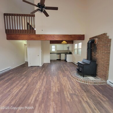 3527 Acorn Cir, East Stroudsburg, PA 18302 - photo 4