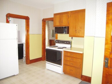 97 Tremont St, Barre, VT 05641 - photo 2