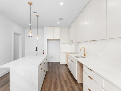 Gorgeous Cabico cabinetry!