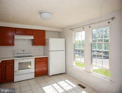 6372 Greenfield Rd, Elkridge, MD 21075 - photo 4