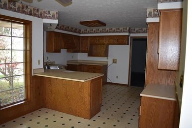 2458 Mansfield Lucas Rd, Lucas, OH 44843 - photo 5