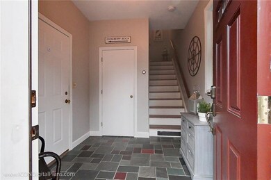 4 Lucas Ave, Newport, RI 02840 - photo 2