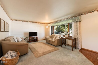 2110 N 2nd St MLS-6