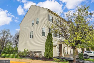 3038 Chinkapin Oak Ln unit 135, Woodbridge, VA 22191 - photo 3