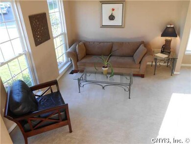 104 Bette Cir, Chittenango, NY 13037 - photo 3