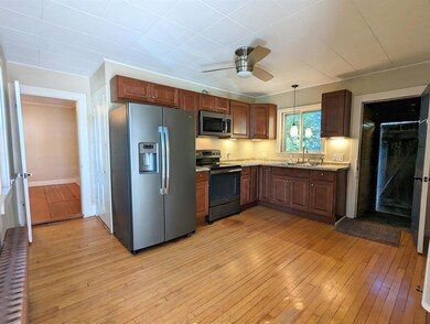 57 Union St, Milford, NH 03055 - photo 4