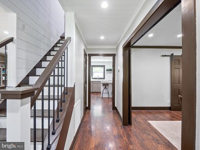 1129 Atlantic Dr, Stafford, VA 22554 - photo 2