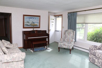 56 Thornton Rd, Worcester, MA 01606 - photo 3