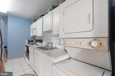 Columbia Towers Condominium unit 615, Silver Spring, MD 20904 - photo 7