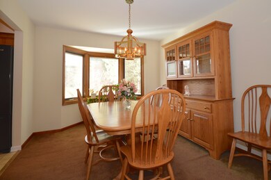 384 Chicory Ln, Buffalo Grove, IL 60089 - photo 5