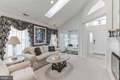 502 Violet Ct, Mount Laurel, NJ 08054 - photo 3