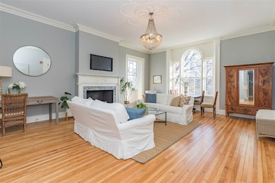 180 Middle St unit 2, Portsmouth, NH 03801 - photo 6