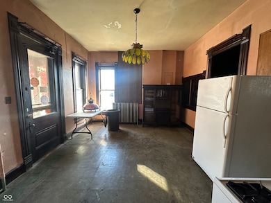 403 W Kirkwood Ave, Bloomington, IN 47404 - photo 7