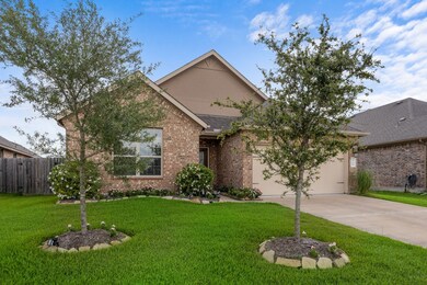2719 Westland Ln, Pearland, TX 77581 - photo 2
