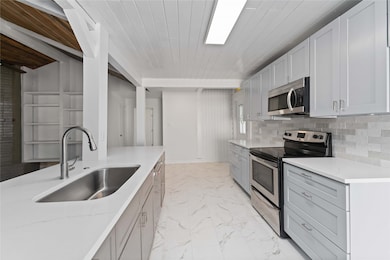 23122 Whispering Willow Dr, Spring, TX 77373 - photo 6