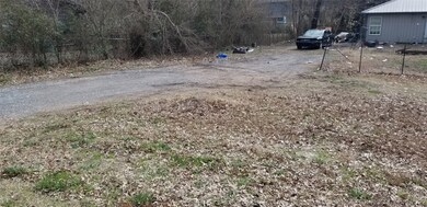 AUCTION! AUCTION! AUCTION! VACANT LAND ONLY!