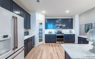 3923 Gervasi, San Antonio, TX 78261 - photo 6