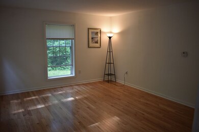 189 Cherry Ln, Amherst, MA 01002 - photo 4