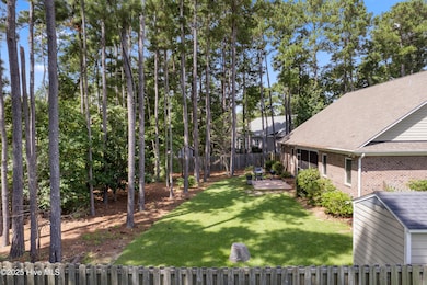 330 Crown Pointe Dr, Hampstead, NC 28443 - photo 6