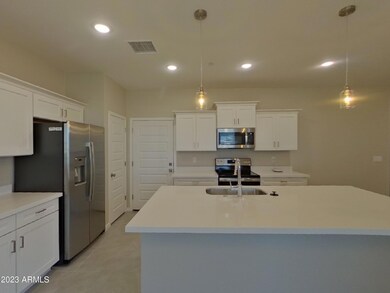 1314 N Parkcrest Cir, Mesa, AZ 85205 - photo 5